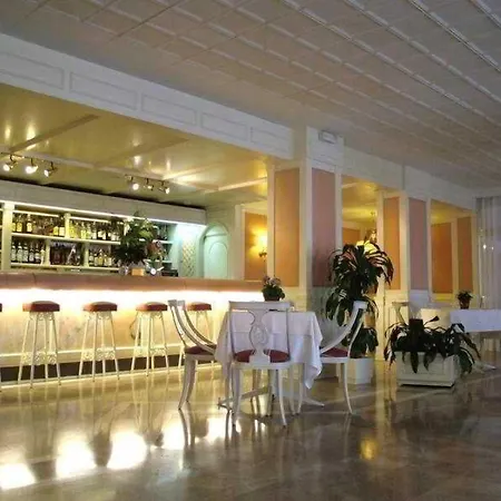 Hotell Trovador 3*